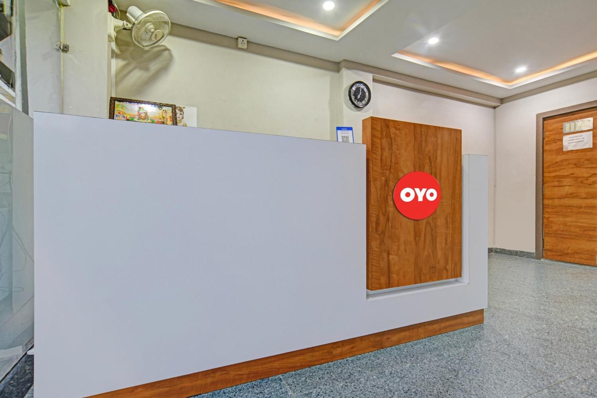 Hotel O Blue Wings 인도르 외부 사진